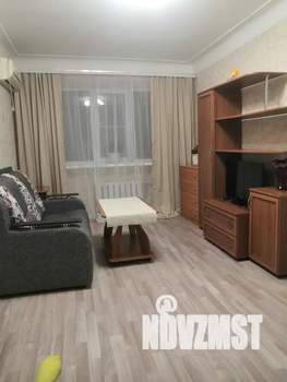 2-к квартира, посуточно, 40м2, 1/2 этаж