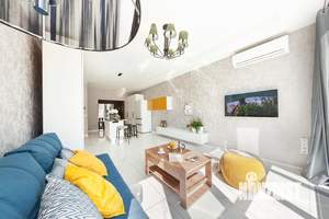 2-к квартира, посуточно, 70м2, 1/1 этаж