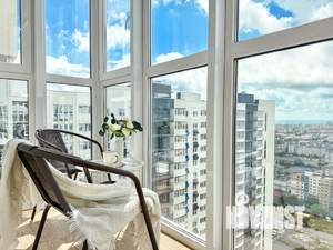 Студия квартира, посуточно, 25м2, 23/24 этаж