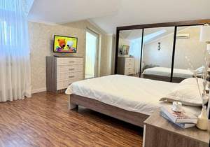 3-к квартира, на длительный срок, 95м2, 8/8 этаж