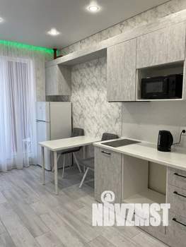 1-к квартира, посуточно, 40м2, 2/5 этаж
