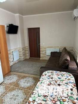 1-к квартира, посуточно, 45м2, 1/2 этаж