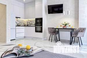 1-к квартира, посуточно, 35м2, 10/20 этаж