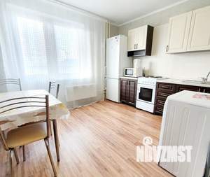 Студия квартира, посуточно, 48м2, 12/17 этаж