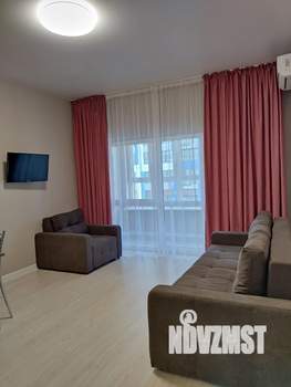 Студия квартира, посуточно, 28м2, 12/21 этаж