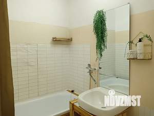 1-к квартира, посуточно, 40м2, 7/16 этаж