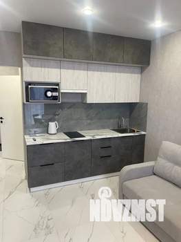 1-к квартира, посуточно, 40м2, 8/24 этаж