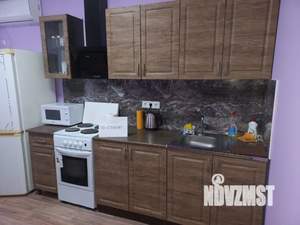 1-к квартира, посуточно, 42м2, 1/20 этаж