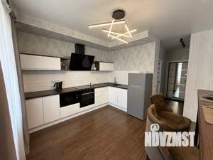 Студия квартира, посуточно, 42м2, 13/14 этаж