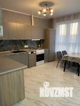 3-к квартира, посуточно, 58м2, 11/16 этаж