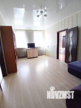 2-к квартира, на длительный срок, 68м2, 1/3 этаж