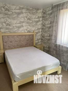 1-к квартира, посуточно, 30м2, 1/2 этаж