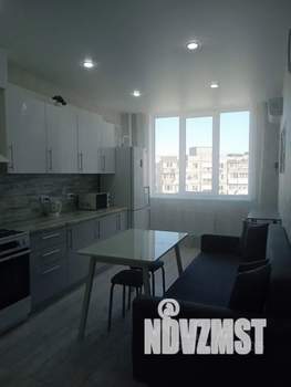 2-к квартира, посуточно, 43м2, 8/21 этаж