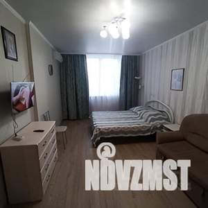 1-к квартира, посуточно, 42м2, 11/21 этаж