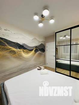 1-к квартира, посуточно, 35м2, 6/20 этаж