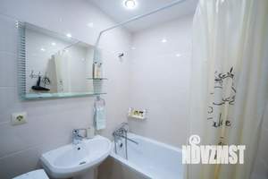 1-к квартира, посуточно, 38м2, 13/16 этаж