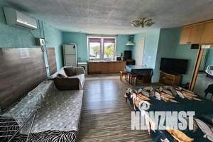 1-к квартира, посуточно, 35м2, 1/1 этаж