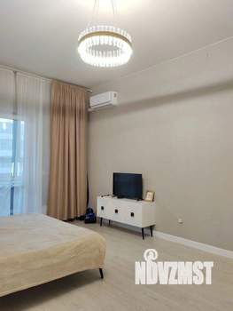 Студия квартира, на длительный срок, 32м2, 15/20 этаж