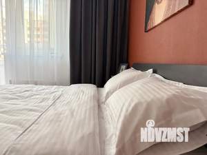 1-к квартира, посуточно, 40м2, 21/23 этаж