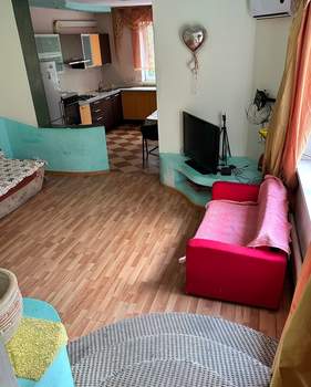 3-к квартира, на длительный срок, 103м2, 1/2 этаж