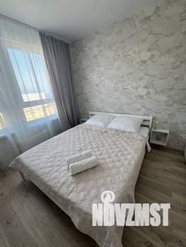 1-к квартира, посуточно, 35м2, 13/15 этаж