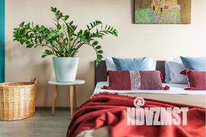 1-к квартира, посуточно, 35м2, 10/20 этаж