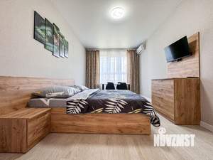 1-к квартира, посуточно, 42м2, 13/21 этаж