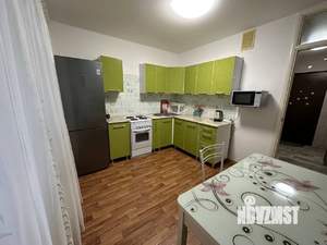 1-к квартира, посуточно, 38м2, 11/16 этаж