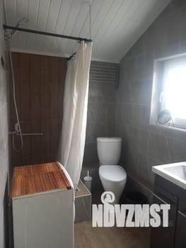 Студия квартира, посуточно, 35м2, 2/2 этаж