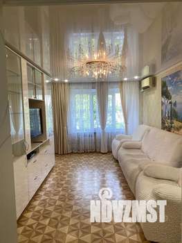 3-к квартира, посуточно, 64м2, 3/5 этаж