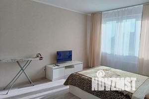 1-к квартира, посуточно, 38м2, 10/17 этаж