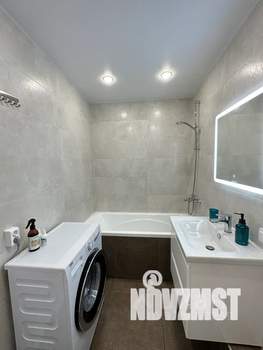 2-к квартира, посуточно, 40м2, 11/16 этаж