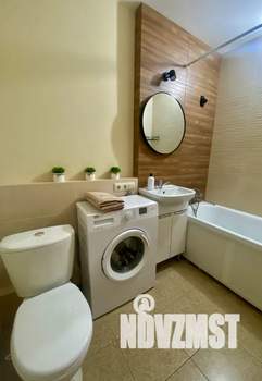 1-к квартира, посуточно, 39м2, 4/16 этаж