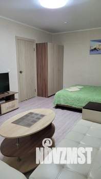 1-к квартира, посуточно, 38м2, 1/16 этаж