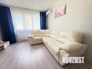1-к квартира, посуточно, 38м2, 13/16 этаж