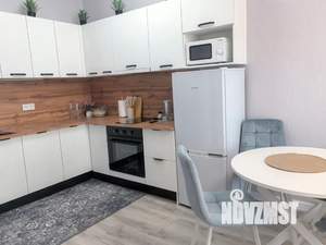 1-к квартира, посуточно, 40м2, 15/24 этаж