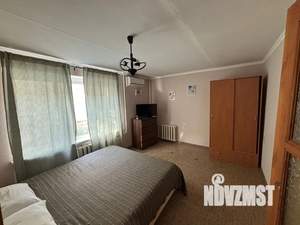 2-к квартира, посуточно, 70м2, 1/5 этаж
