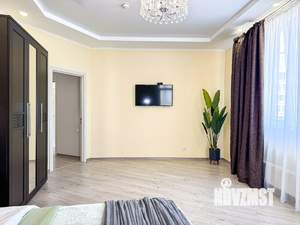 1-к квартира, на длительный срок, 63м2, 4/19 этаж