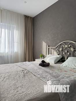 2-к квартира, посуточно, 62м2, 15/20 этаж