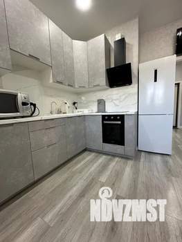 2-к квартира, посуточно, 42м2, 18/21 этаж