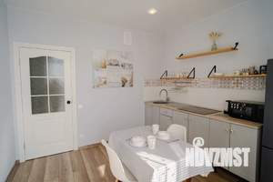 1-к квартира, посуточно, 35м2, 15/25 этаж