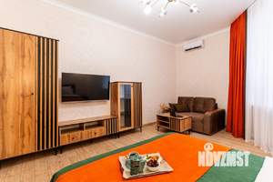 2-к квартира, посуточно, 58м2, 1/1 этаж