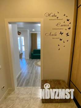 Студия квартира, посуточно, 30м2, 13/21 этаж