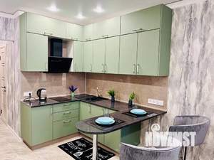 Студия квартира, посуточно, 30м2, 13/20 этаж