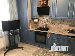 1-к квартира, посуточно, 50м2, 3/3 этаж