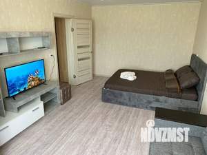 1-к квартира, посуточно, 37м2, 6/16 этаж