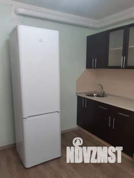 1-к квартира, посуточно, 37м2, 10/16 этаж