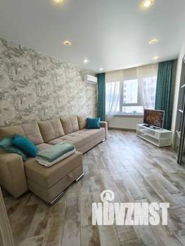 1-к квартира, посуточно, 52м2, 9/16 этаж