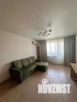 1-к квартира, посуточно, 35м2, 5/9 этаж