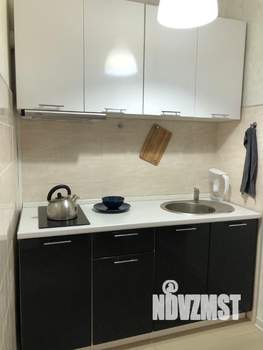 Студия квартира, посуточно, 30м2, 3/21 этаж